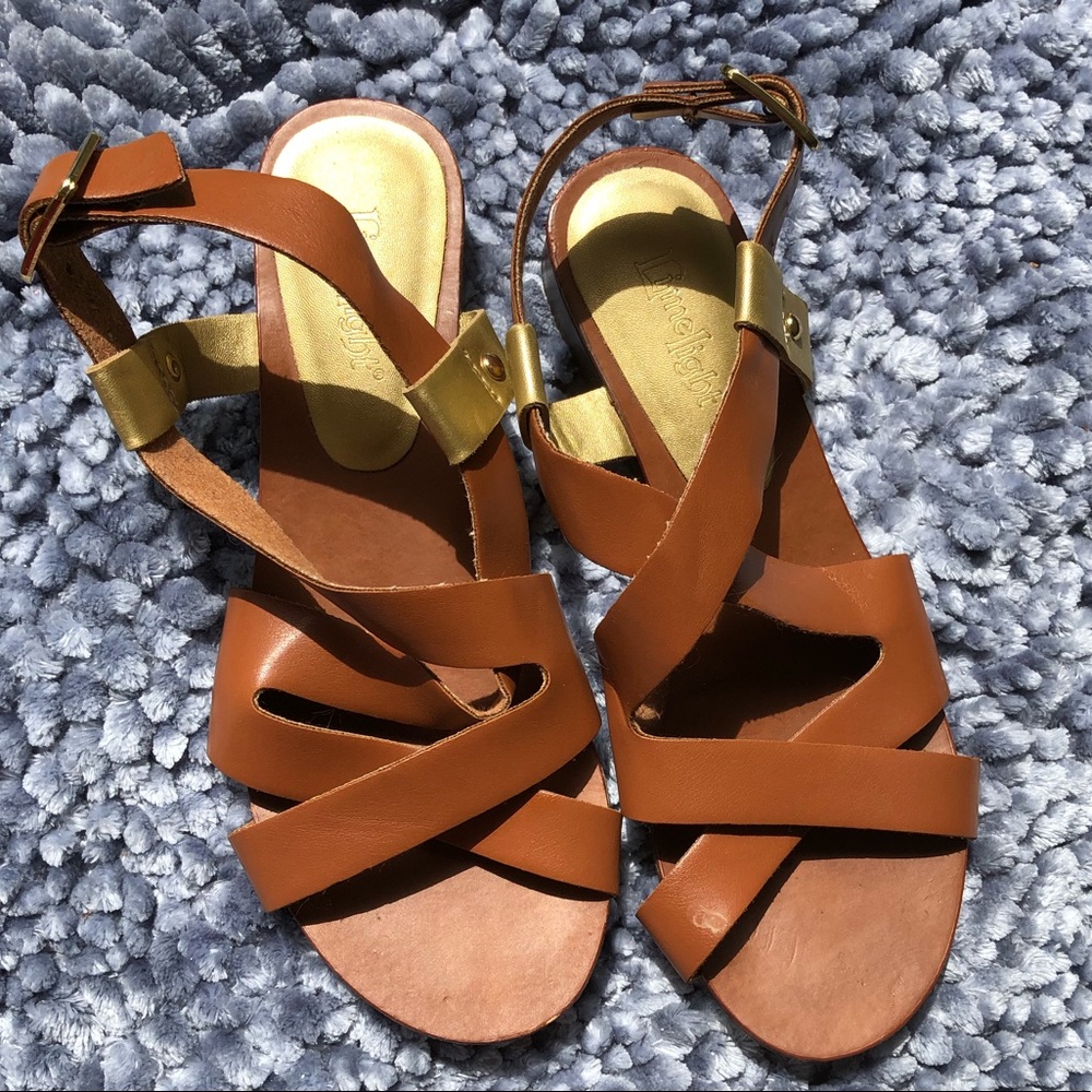 Limelight brown strappy sandal size 6